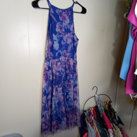 Candie's Blue Floral Halter Midi Dress - Picture 5 of 5